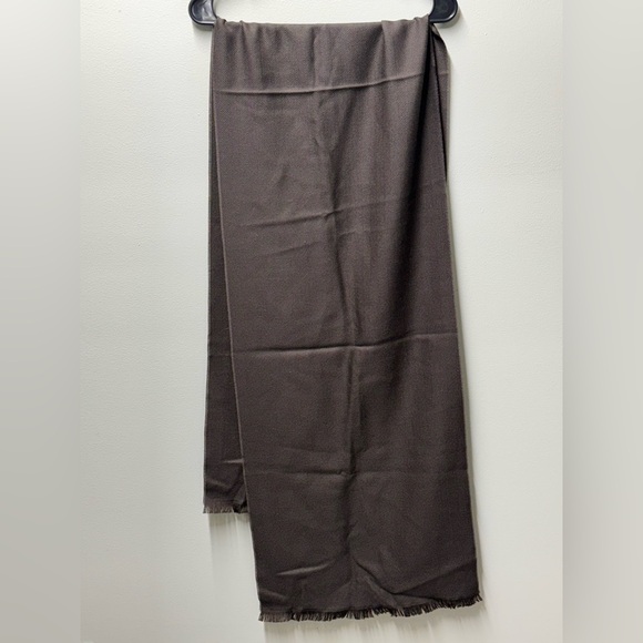 BLACK FRIDAY SALE - Gucci Brown Striped Wool Crest Scarf NWT - Picture 8 of 11